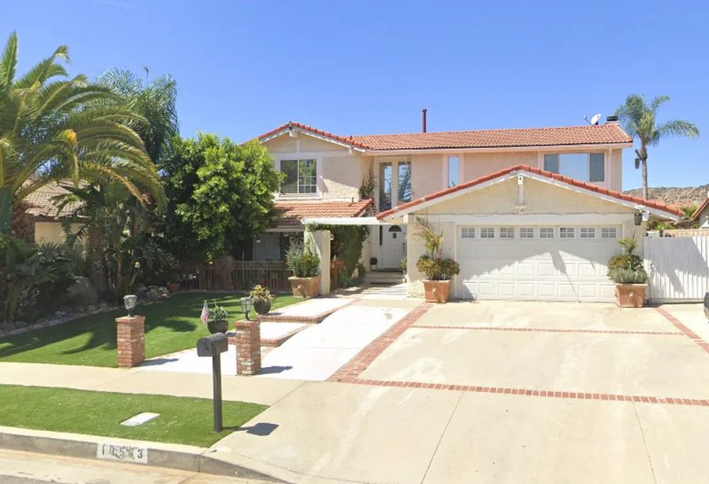 Tutor mora em im&oacute;vel de alto padr&atilde;o e &eacute; conhecido na vizinhan&ccedil;a – Foto: Reprodu&ccedil;&atilde;o