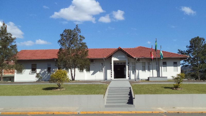 Homem de 26 anos estava preso preventivamente desde abril, quando descumpriu medidas protetivas contra irm&atilde; e irm&atilde;o – Foto: Minist&eacute;rio P&uacute;blico de Santa Catarina/Divulga&ccedil;&atilde;o/ND