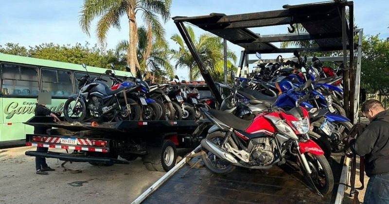 Motociclistas foram denunciados por perturbar o sossego de moradores