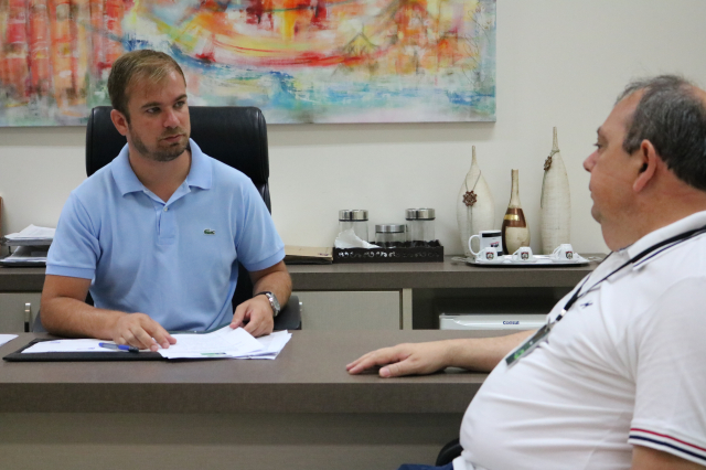 Réus da Operação Mensageiro teriam combinado encontro em posto de gasolina 