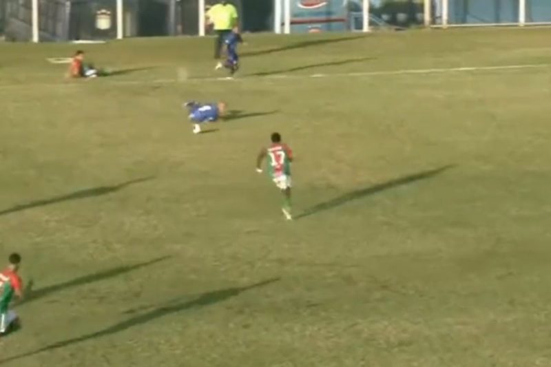 Jogadores não conseguiram se manter em pé