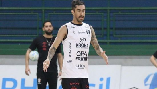 FRENTE A FRENTE COM FERRÃO, O MELHOR JOGADOR DO MUNDO DE FUTSAL #24 