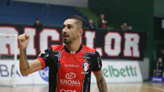 FRENTE A FRENTE COM FERRÃO, O MELHOR JOGADOR DO MUNDO DE FUTSAL #24 