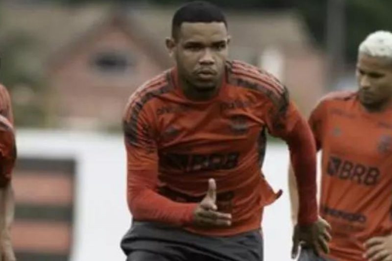JEC se reforça para a Copa Santa Catarina e zagueiro Patrick da Silva chega ao time