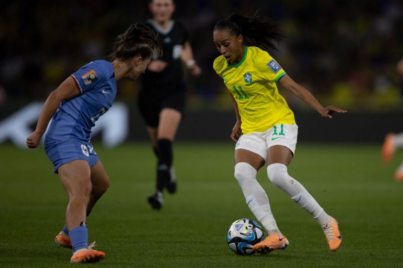 Opinião: A temporada da ocupação do futebol feminino