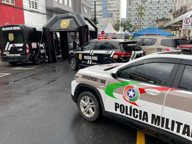 Pol&iacute;cia Militar tamb&eacute;m marca presen&ccedil;a no evento – Foto: NDTV