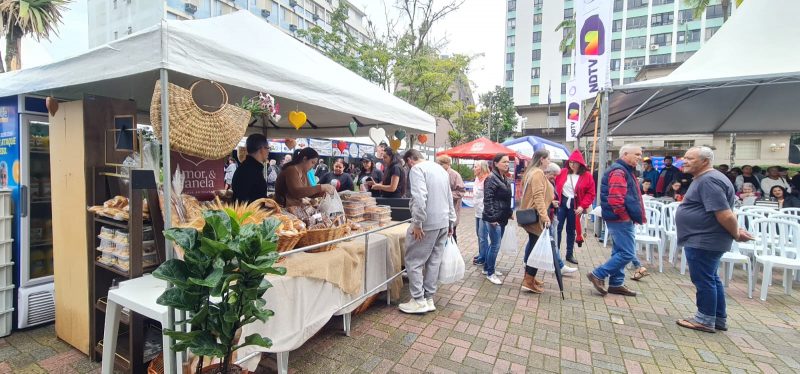 Festa movimenta a cidade neste s&aacute;bado – Foto: NDTV