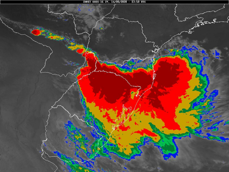 Julho mais quente dos últimos 70 anos é registrado no Brasil 