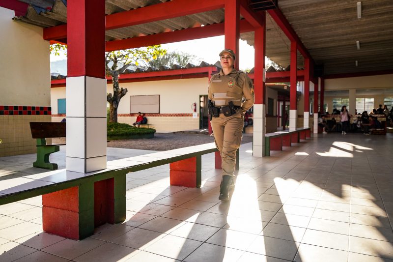 Cl&aacute;udia Fraga, 52 anos, terceiro sargento da PMSC – Foto: Ricardo Wolffenb&uuml;ttel/SECOM/ND