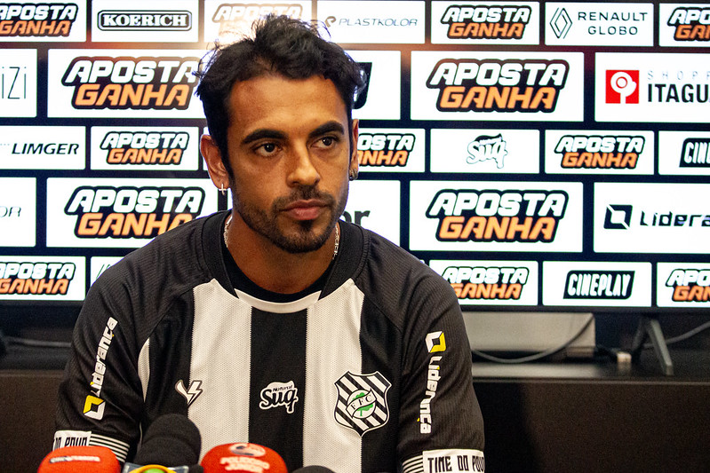 J&uacute;nior Dutra &eacute; mais uma op&ccedil;&atilde;o para o Furac&atilde;o, de Paulo Baier – Foto: Patrick Floriani/FFC/Divulga&ccedil;&atilde;o/ND