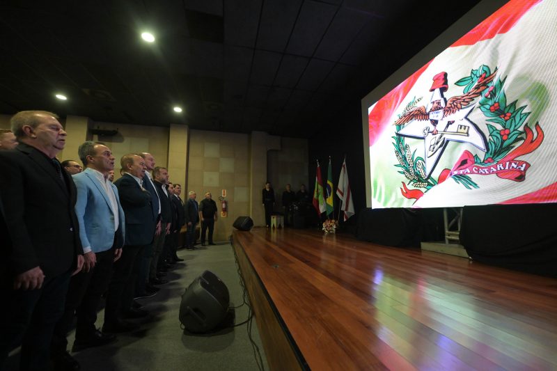 Hino de SC poderá ser mudado - Foto: Eduardo Valente/Secom/Divulgação/ND