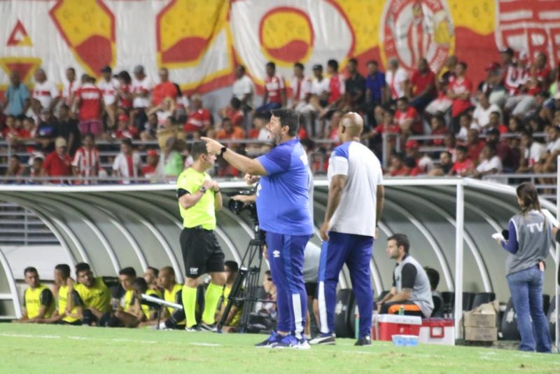 Mexidas de Eduardo Barroca tiveram efeito imediato – Foto: Rafael Xavier/Ava&iacute; F.C/ND