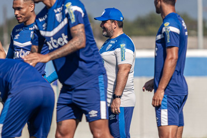 Avaí x Sport: onde assistir, escalações e desfalques do jogo da Série B