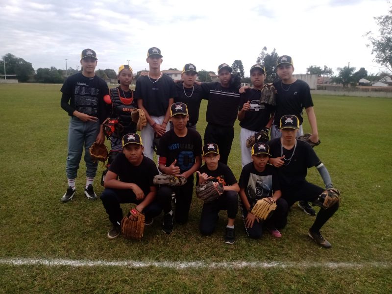 Equipe pr&eacute;-j&uacute;nior tamb&eacute;m j&aacute; participa de jogos e amistosos – Foto: Divulga&ccedil;&atilde;o/ND