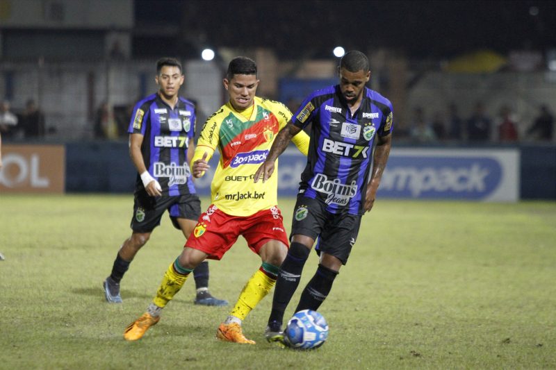 São José vence segundo jogo contra o Brusque e garante vaga nas