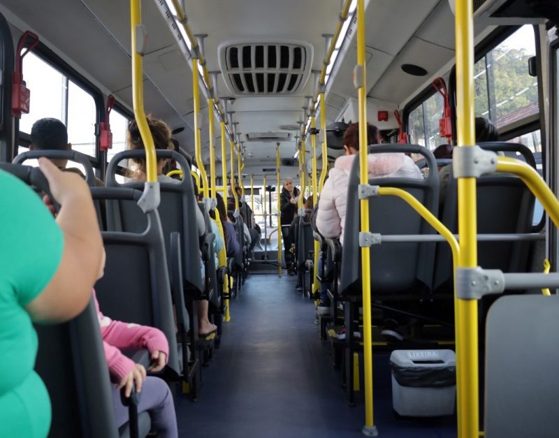 Interior de ônibus do BC Bus