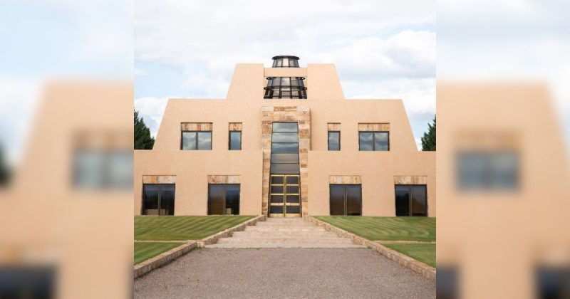 Brasileiro estava fazendo uma degustação de vinhos 