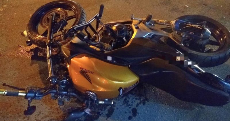 Motorista do carro n&atilde;o se feriu – Foto: CBMSC/Divulga&ccedil;&atilde;o/ND