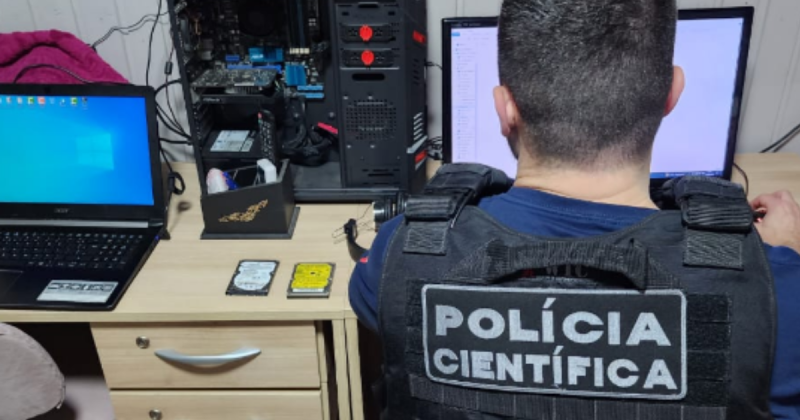 Polícia Civil cumpriu três mandados de busca e apreensão nos municípios de Camboriú, Palhoça e Biguaçu