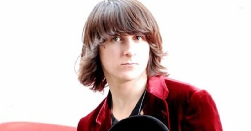 Ex-ator de Hannah Montana roubou um pacote de batatas fritas de um hotel no Texas, nos EUA; ele já enfrentou outros problemas com a Justiça