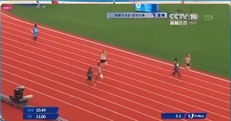 Corredora faz pior tempo da história dos 100m e levanta suspeita