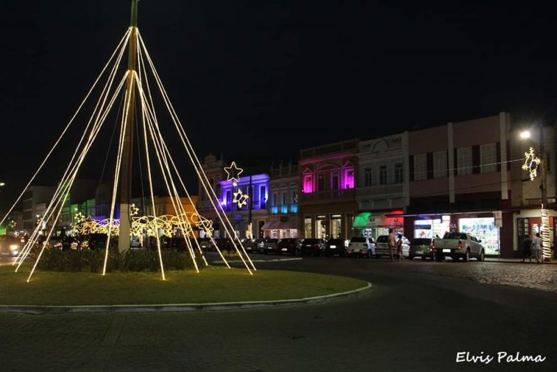 Decora&ccedil;&atilde;o de Natal pode n&atilde;o acontecer este ano em Laguna. – Foto: Elvis Palma/Agora Laguna
