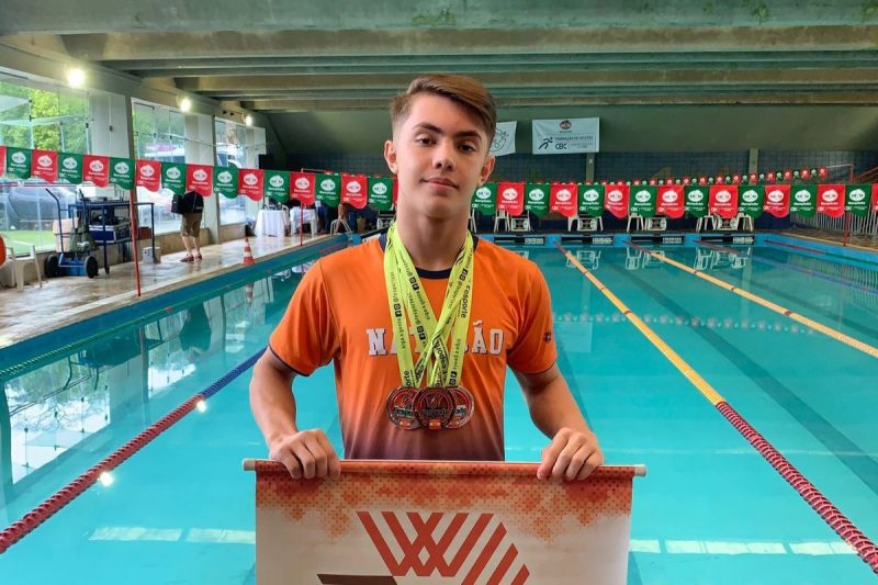 Nadador joinvilense foi convocado para o Jebs