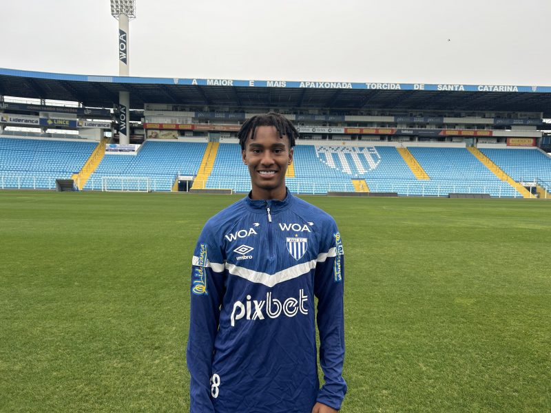 Formado na base do clube, Felipinho &eacute; uma das grandes promessas do Ava&iacute; – Foto: Ian Sell/ND