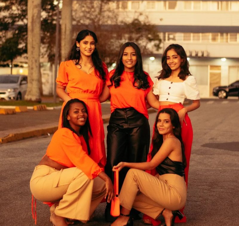 Sonho de Menina promove festa de 15 para moças de Itajaí