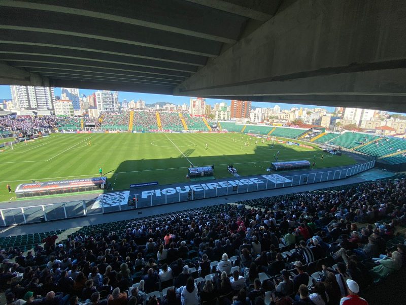 Figueirense empatou sem gols com o Manaus