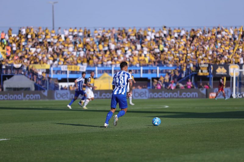 Ava&iacute; e Crici&uacute;ma fizeram jogo bastante movimentado na primeira etapa – Foto: Fabiano Rateke / Ava&iacute; F.C/ND