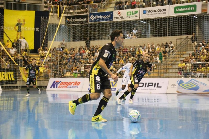 Jaraguá Futsal empatou com o Santo André e manteve a quinta colocação na Liga Nacional