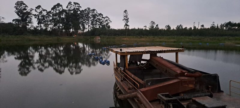 Grupo brincava em barco antes do afogamento – Foto: CBMSC/Reprodu&ccedil;&atilde;o/ND