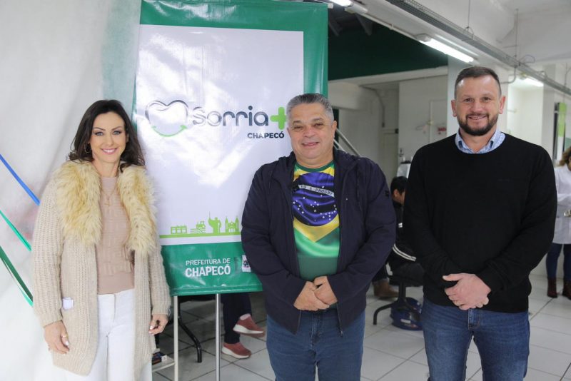 Prefeito Jo&atilde;o Rodrigues (PSD) participou do lan&ccedil;amento do Programa Sorria Mais Chapec&oacute;. – Foto: Prefeitura de Chapec&oacute;/Divulga&ccedil;&atilde;o/ND