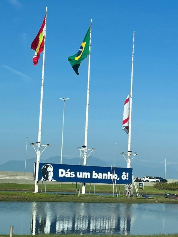 Homenagem merecida da cidade que ele tanto amou e foi amado – Foto: Divulga&ccedil;&atilde;o