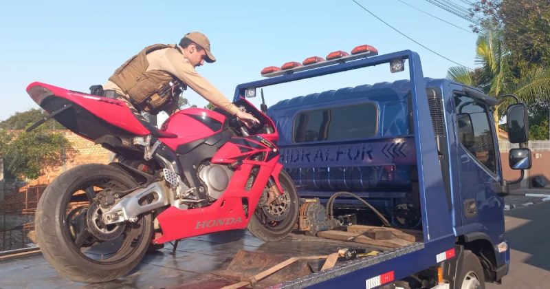 The motorcycle was found in the Imperatris area - Photo: PMSC/Disclosure/ND