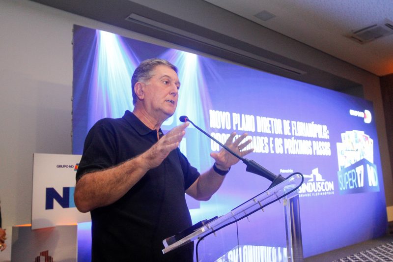 Prefeito de Florian&oacute;polis, Top&aacute;zio Neto (PSD), no F&oacute;rum 2050 – Foto: Leo Munhoz/ND