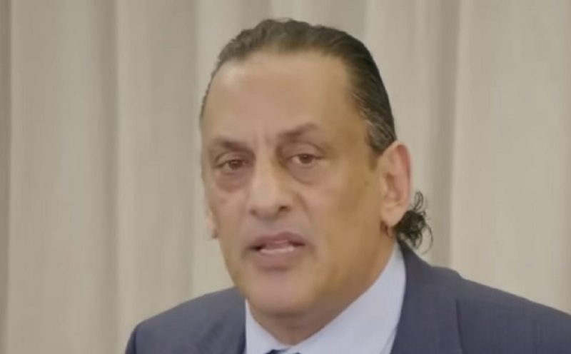 Frederick Wassef teve celular apreendido pela PF nesta quarta (16) durante jantar