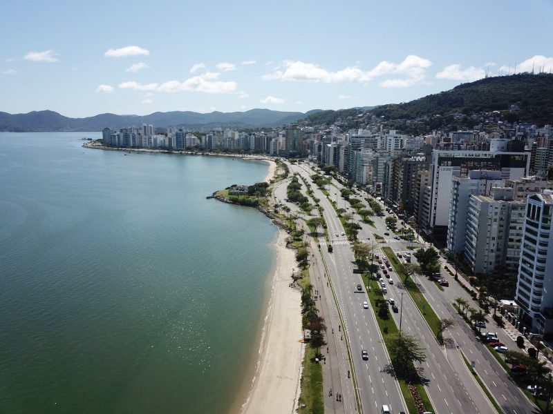 Plano diretor &eacute; pe&ccedil;a fundamental para apontar caminhos para o crescimento ordenado do munic&iacute;pio – Foto: Prefeitura de Florian&oacute;polis/Divulga&ccedil;&atilde;o