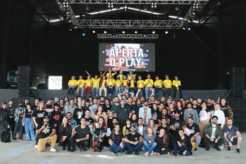 Campeonato do jogo da discórdia movimenta shopping na Grande  Florianópolis - NSC Total