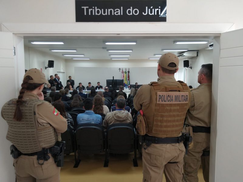 julgamento do acusado da chacina em creche de SC