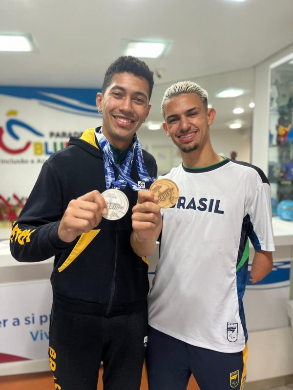 Felipe Lucio Mendes se tornou o treinador mais jovem da hist&oacute;ria a ter um atleta medalhista mundial – Foto: Arquivo Pessoal/ND