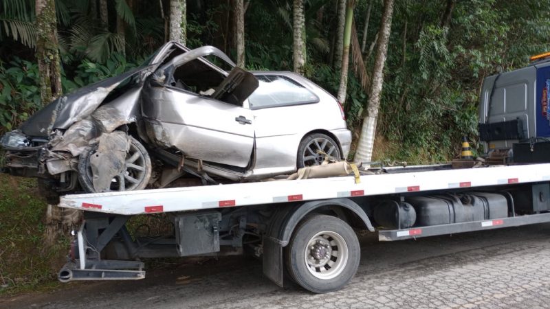 Motorista foi levado ao hospital – Foto: Reprodu&ccedil;&atilde;o/Itaja&iacute; Tr&acirc;nsito