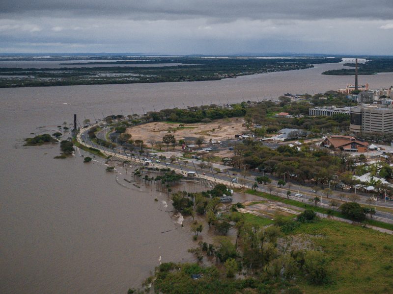 Imagens Aéreas Mostram Cheia Rio Guaíba Em Porto Alegre Fotos 