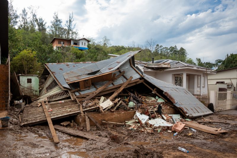 Imagens mostram casas destru&iacute;das no Rio Grande do Sul – Foto: Mauricio Tonetto/Pal&aacute;cio Piratini/ND
