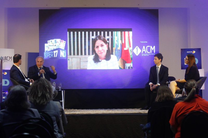 Super 17 Carmen Zanotto fala sobre saúde e depressão 