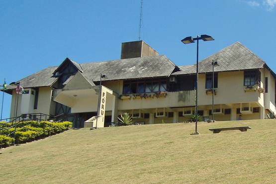 Viúva chegou a ter assinatura falsificada em falso pedido para deixar a sociedade, segundo decisão do TJSC - Foto: Divulgação/Arquivo/TJSC