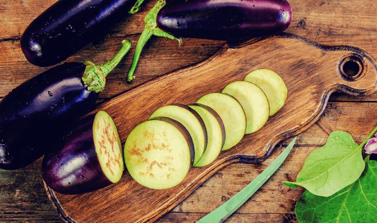 Consumir a flor ou folha da berinjela, pode ser extremamente perigoso para a sa&uacute;de humana – Foto: Reprodu&ccedil;&atilde;o Internet/ND