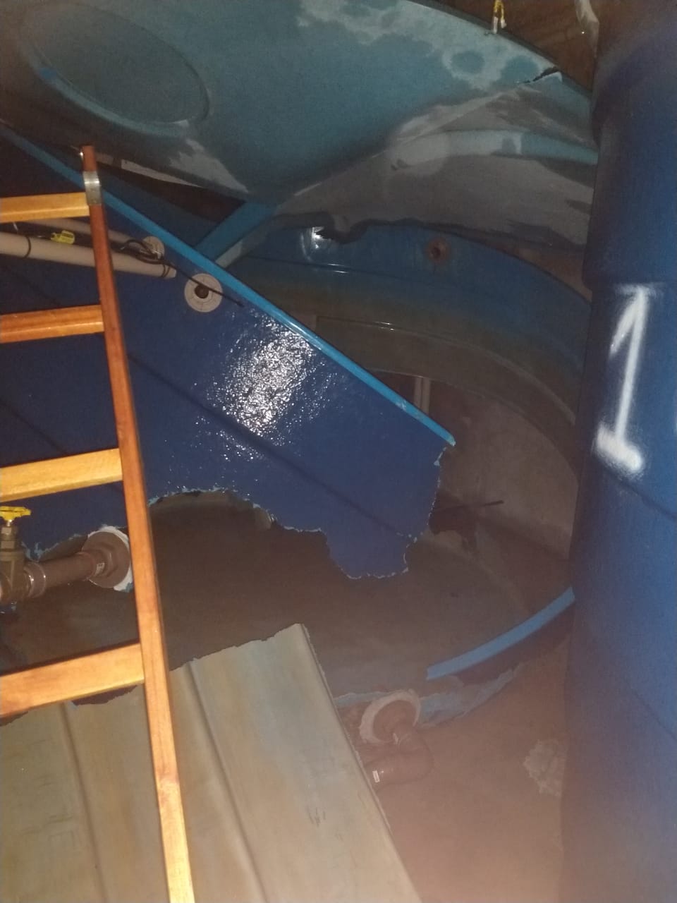 15,000 liter water tank breaks and destroys entire building in Alto Vale - Disclosure/Reproduction/ND