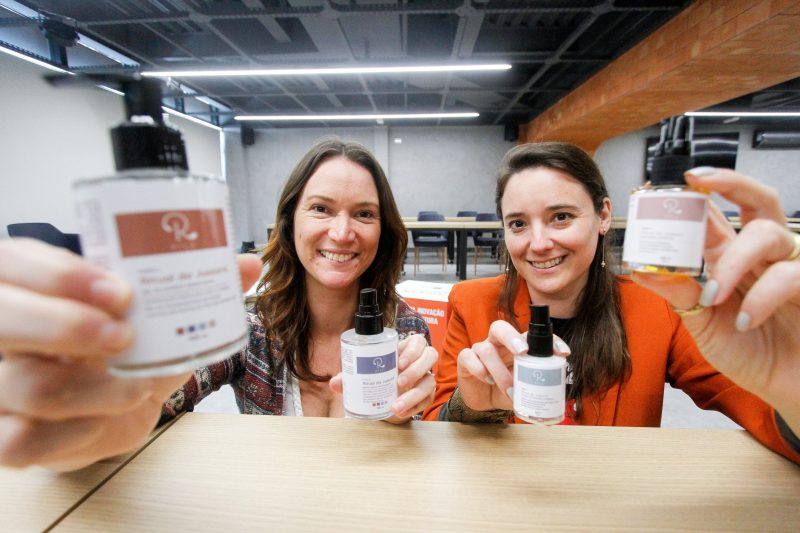 Empresa de Florianópolis usa nanotecnologia e inteligência artificial para confeccionar produto 